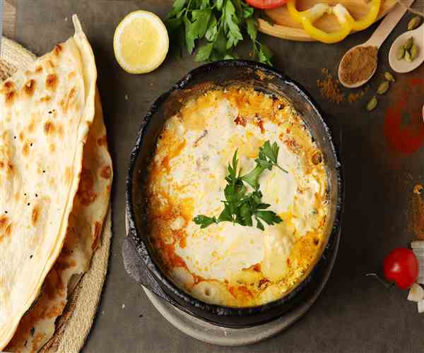 Shakshouka with Cheese
